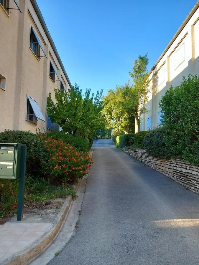 Appartement/Studio Dans Petite Residence Calme La Ciotat France